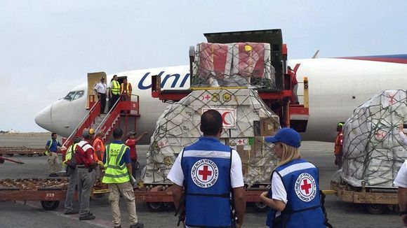 Presidencia encargada anuncia llegada de 32 toneladas de suministros médicos al país