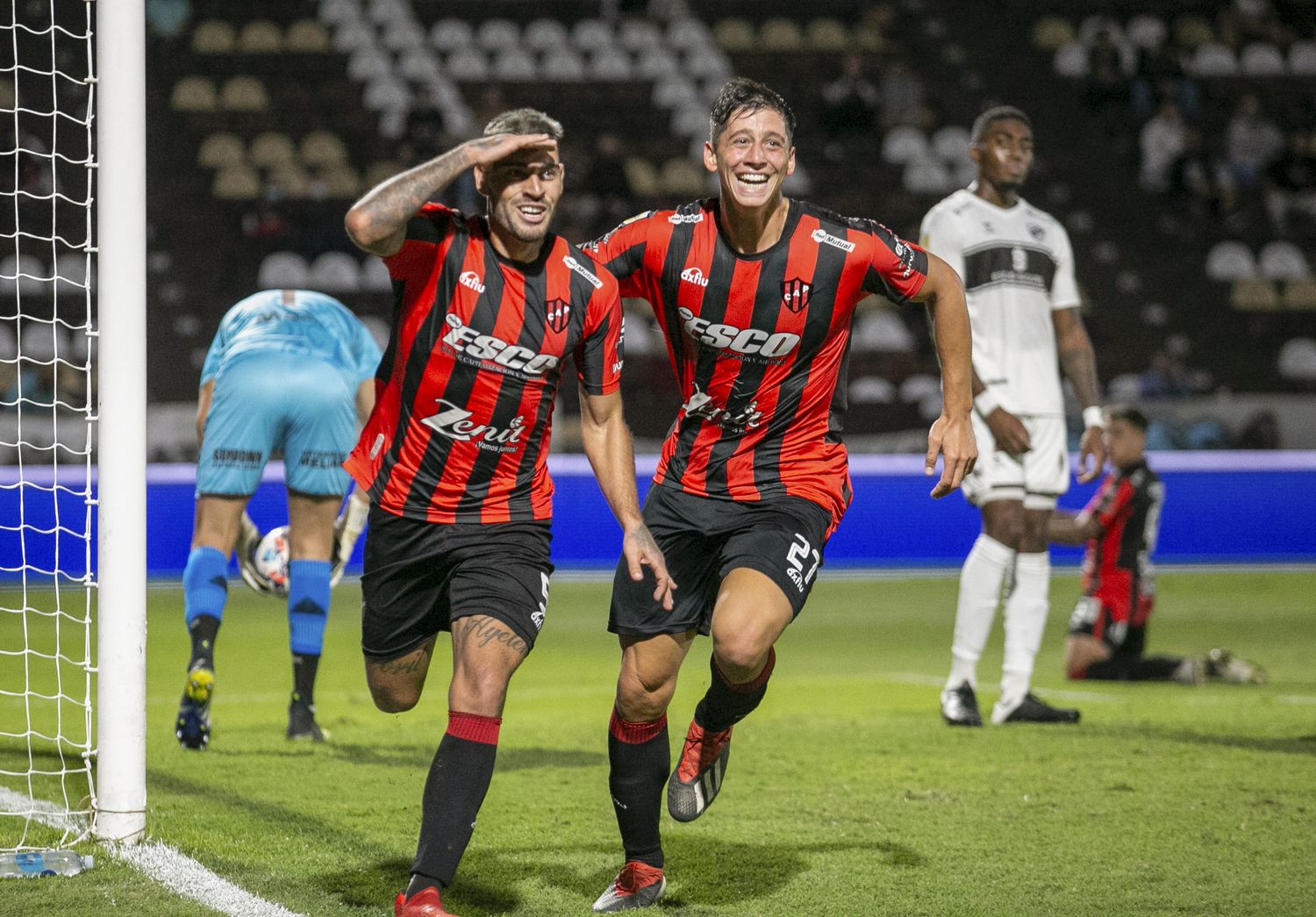 Patronato alcanzó su primer triunfo a costa de Platense