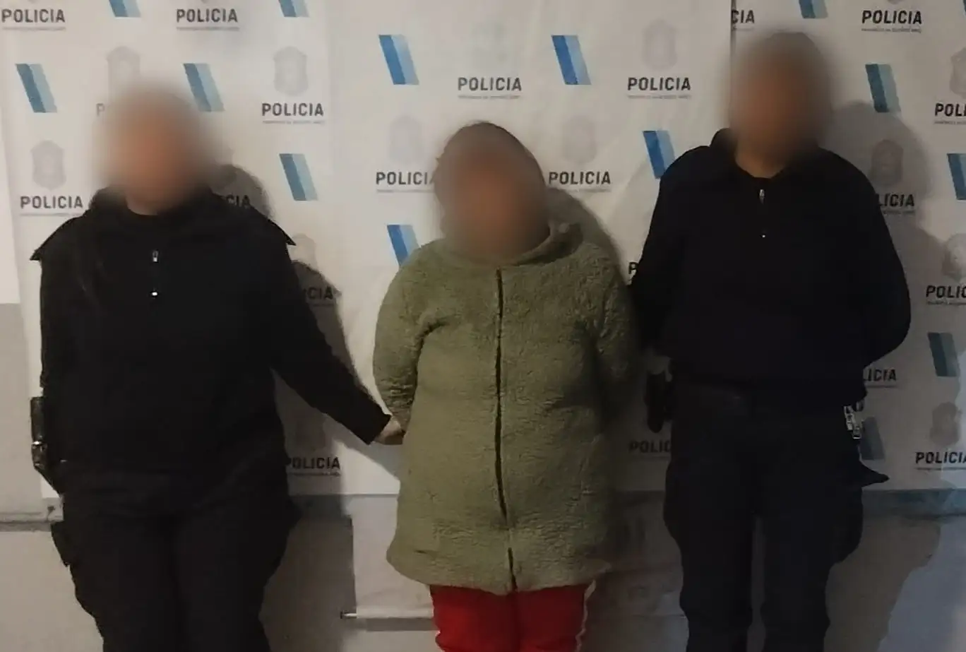 Sobre la mujer pensaba una orden de restricción de acercamiento.