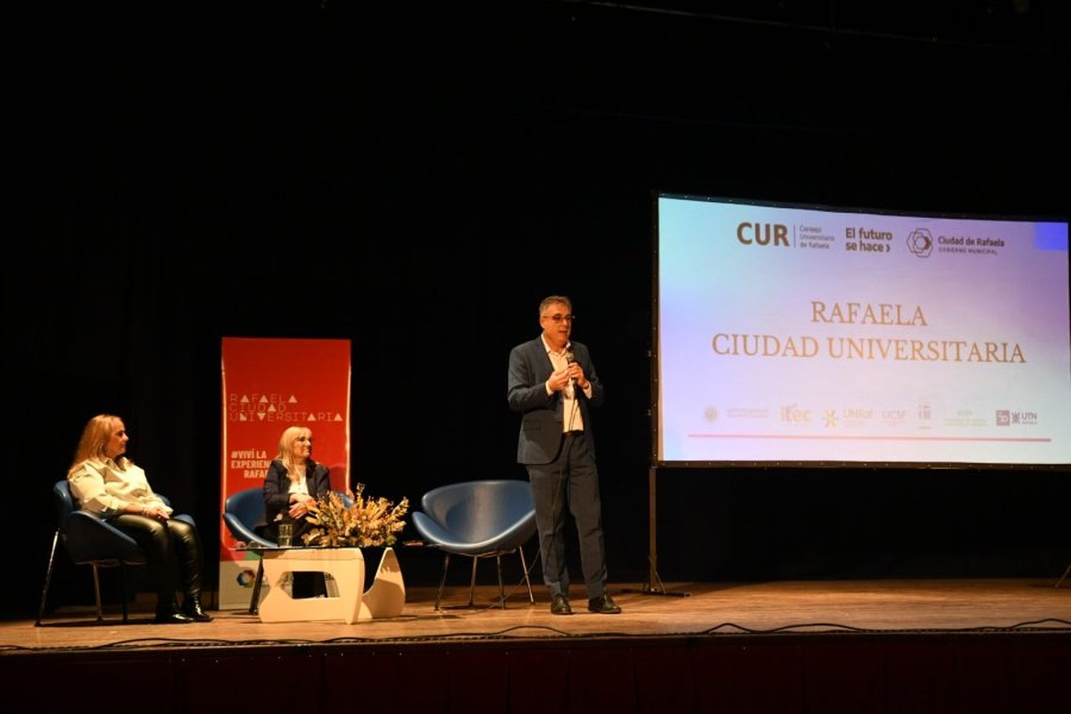 El Intendente inauguró el ciclo lectivo de Consejo Universitario de Rafaela