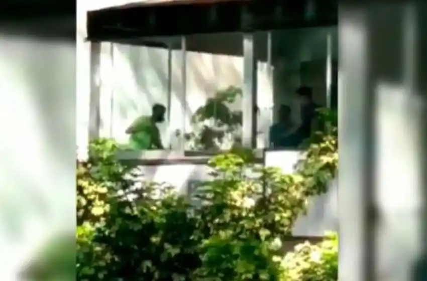 Horror en Palermo: irrumpió en una escuela de danza y acuchilló a dos mujeres