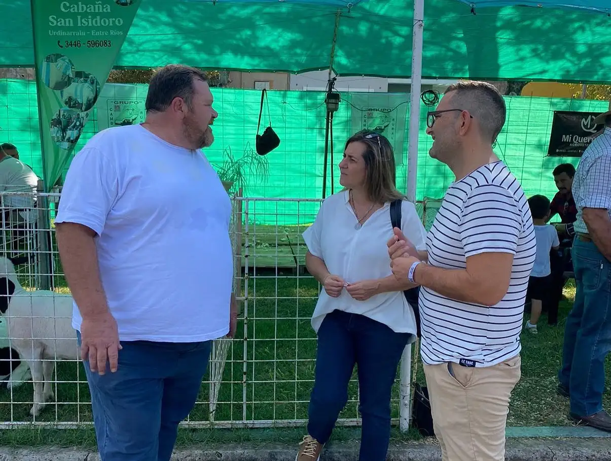 Marcela Antola estuvo en la Fiesta Nacional de la Apicultura y Expo Apícola del MERCOSUR