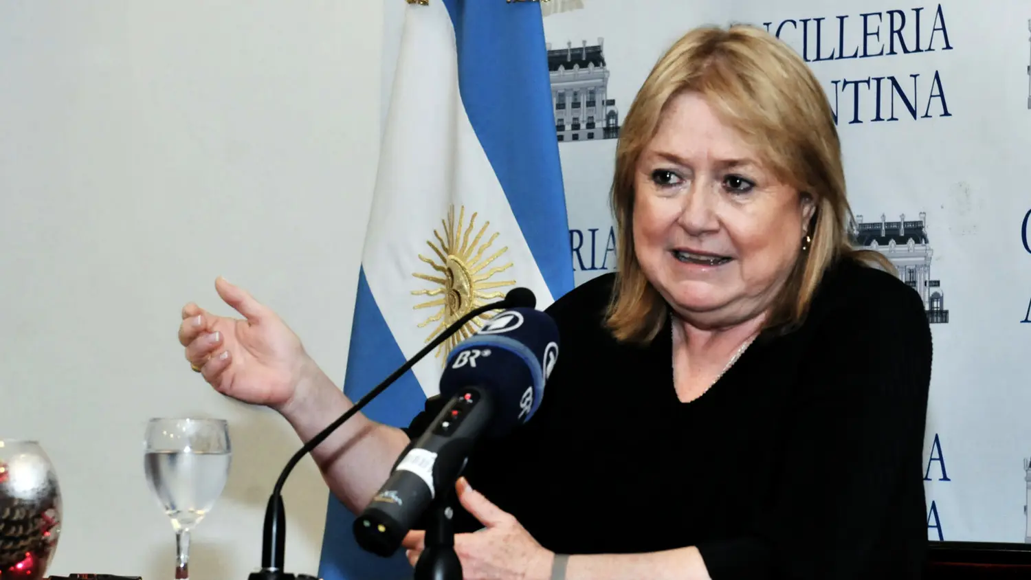 Macri anunció que Malcorra renunció a cancillería «por temas personales»