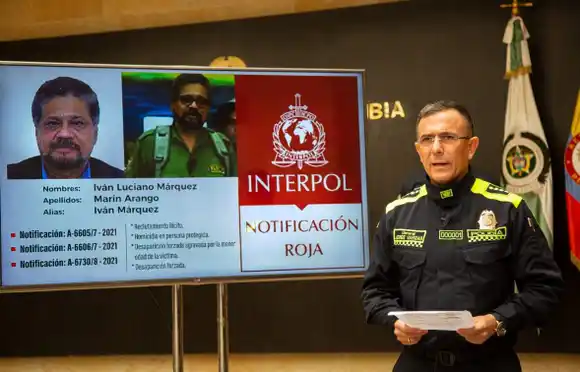 REACTIVAN circular roja contra jefe guerrillero, «Iván Márquez»