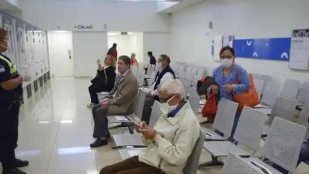 Los bancos bonaerenses vuelven al horario de atención habitual de la pre pandemia