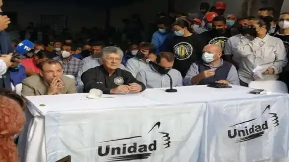 Recuperar la confianza Vs. condiciones electorales: las razones del G4 para ir a las regionales