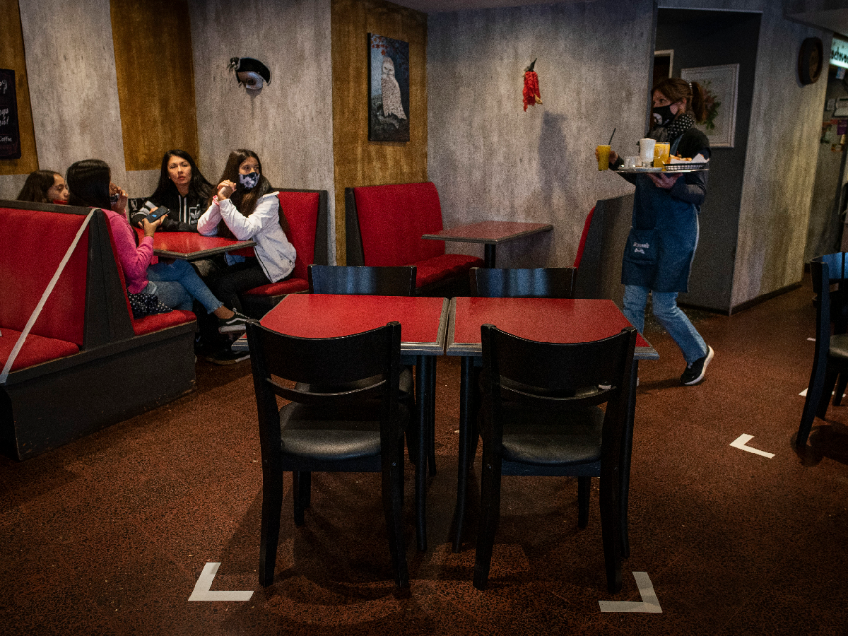 Solo la mitad del país podrá celebrar el Día del Amigo, aunque con reuniones entre pocos