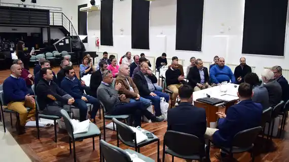 El Gobierno puso en marcha la Mesa de Comercio Interior