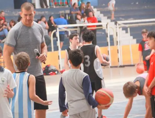 Rubén Wolkowyski ofrecerá una clínica