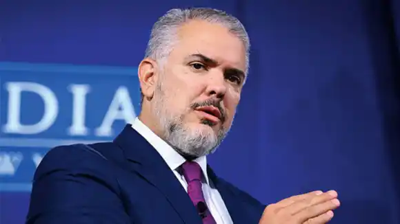 Allegados del expresidente Duque pidieron asilo en Francia por temor a «persecución» en Colombia