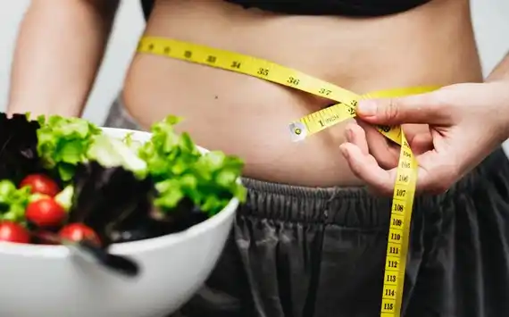 Una de cada tres jóvenes argentinas padece de atracones, bulimia o anorexia