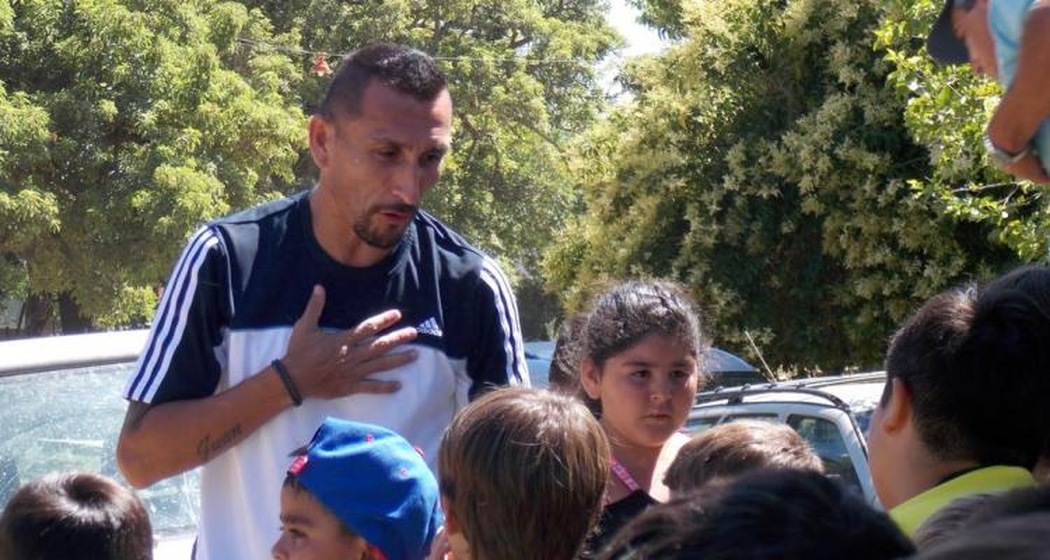 “El Cholo” Guiñazú  apadrina a La Salamanca