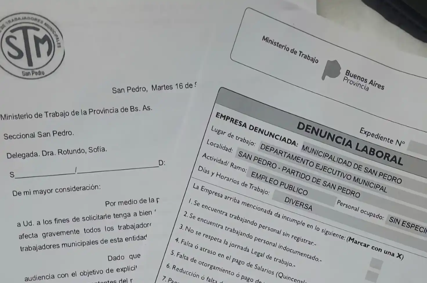 La documentación que el STM distribuyó entre sus afiliados para dar a conocer la novedad.