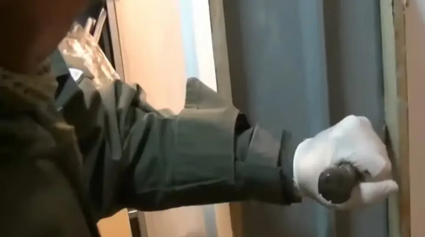 Causa Cuadernos: exhibieron el video del allanamiento a la casa de Cristina Kirchner en El Calafate