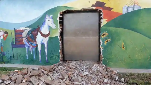 Sobre la intervención en mural del Centenario