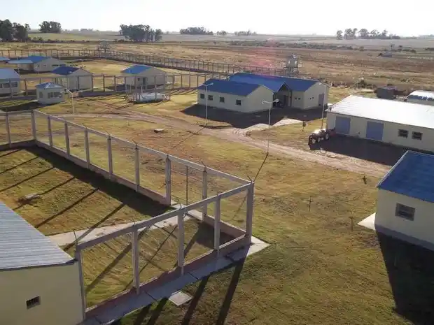 Ya son 46 los internos trasladados a la Granja Penal de Gualeguaychú 