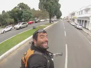 Mundial Brasil: Dos marplatenses llegaron a Río de Janeiro en bicicleta