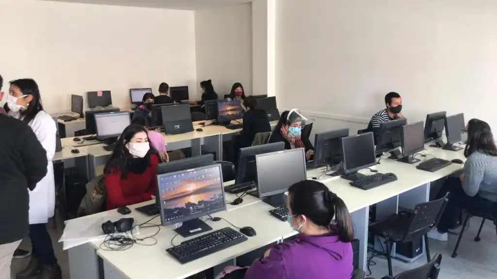 Trabajan en la detección y el seguimiento  de casos y contactos estrechos de Covid-19