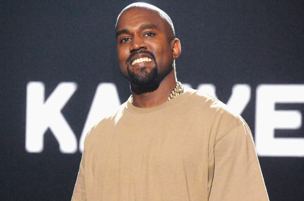 "Ye Ye" antes conocido como Kanye West