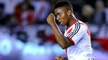 River derrotó a Newell's y mantiene su ilusión de pelear el campeonato