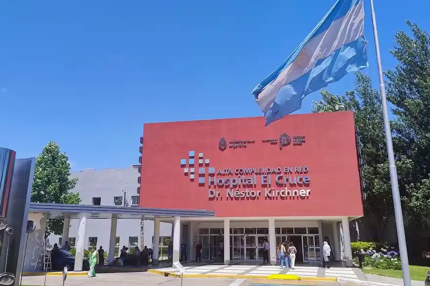 El hospital brinda atención especializada a más de dos millones de vecinos.