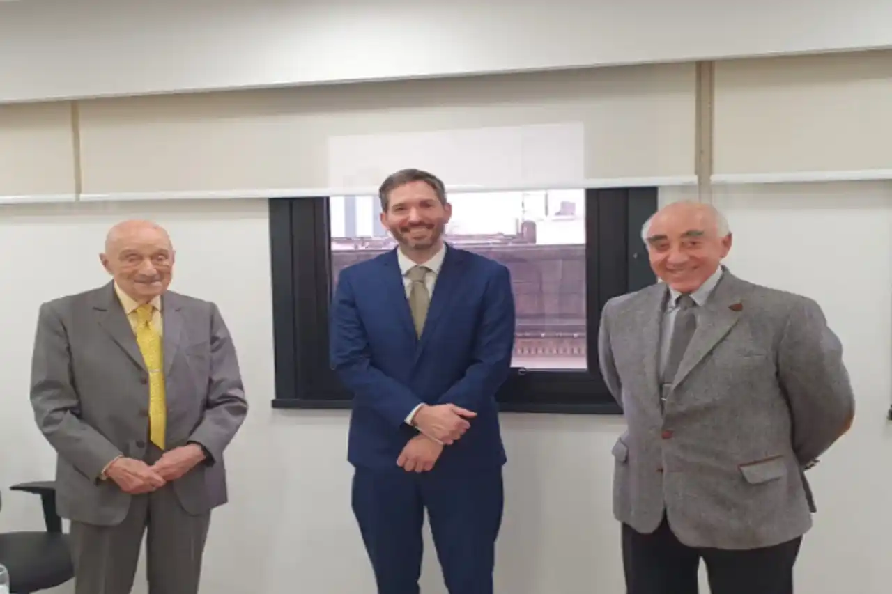 El CGE y el Banco Entre Ríos planean proyectos para el beneficio de las escuelas