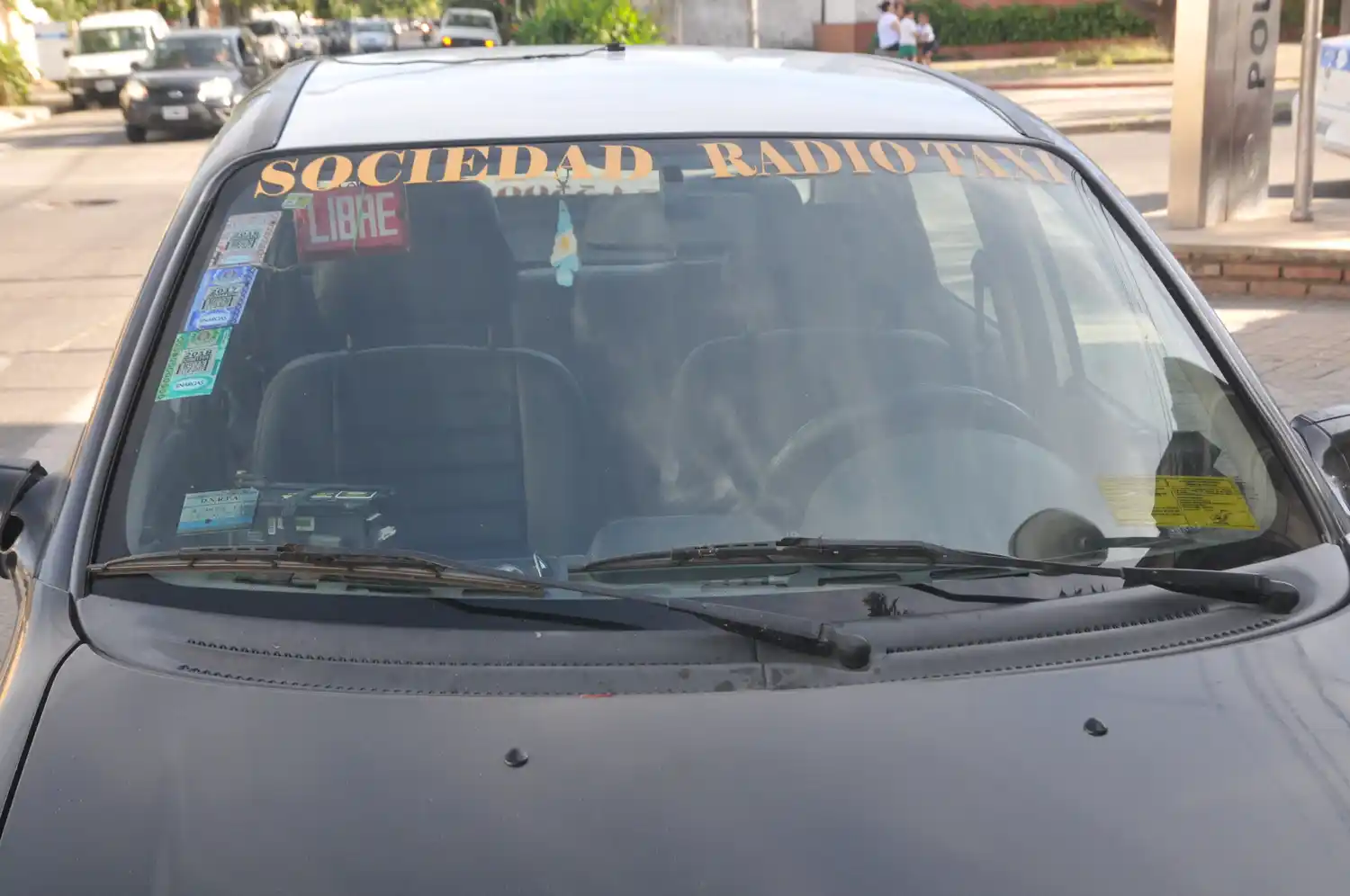 Intentaron asaltar a un taxista con un arma falsa