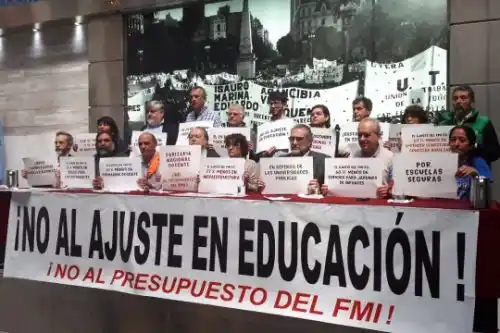 Docentes paran este miércoles y ya llegan a 27 los días sin clases en la Provincia