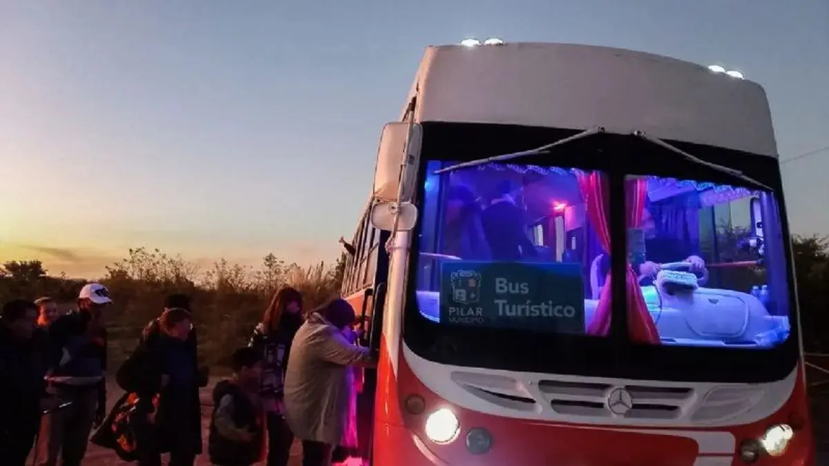 El bus sale el 5 de octubre