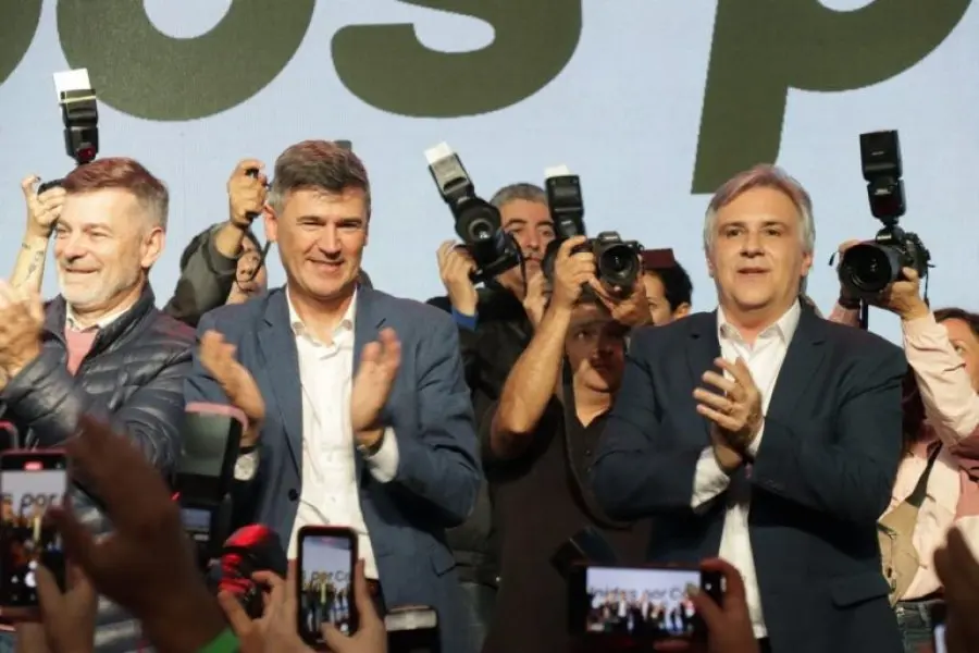 Martín Llaryora, el candidato de Juan Schiaretti, se impone por tres puntos en Córdoba