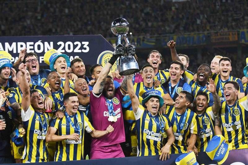 Lovera le dio la Copa de
la Liga a Rosario Central