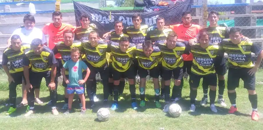 Amateur: El Colgante sigue firme arriba