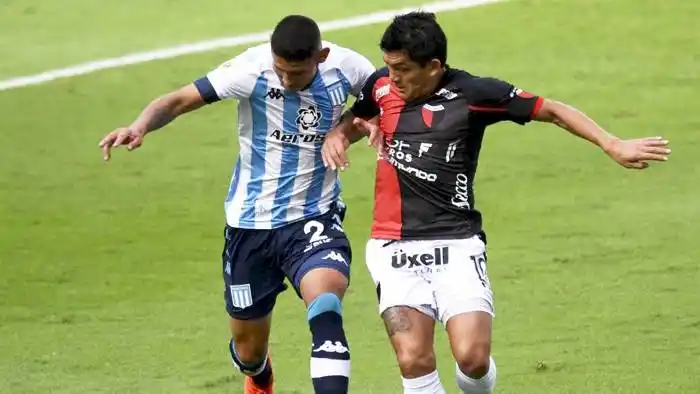 Racing y Colón juegan  hoy viernes, a las 19, en San Juan, para definir el campeón