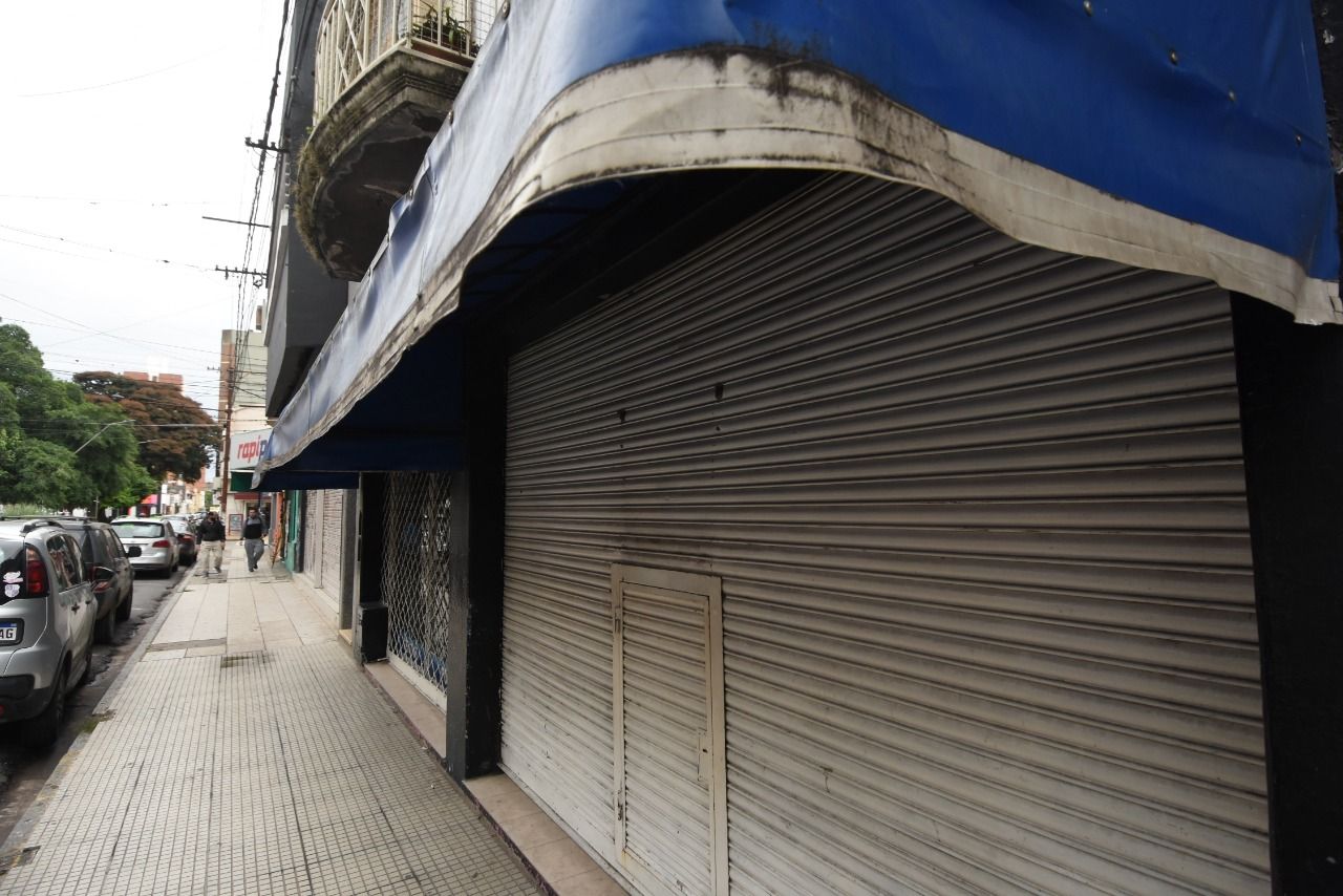 Si se extiende la cuarentena uno de cada tres comercios cerrará o se achicará