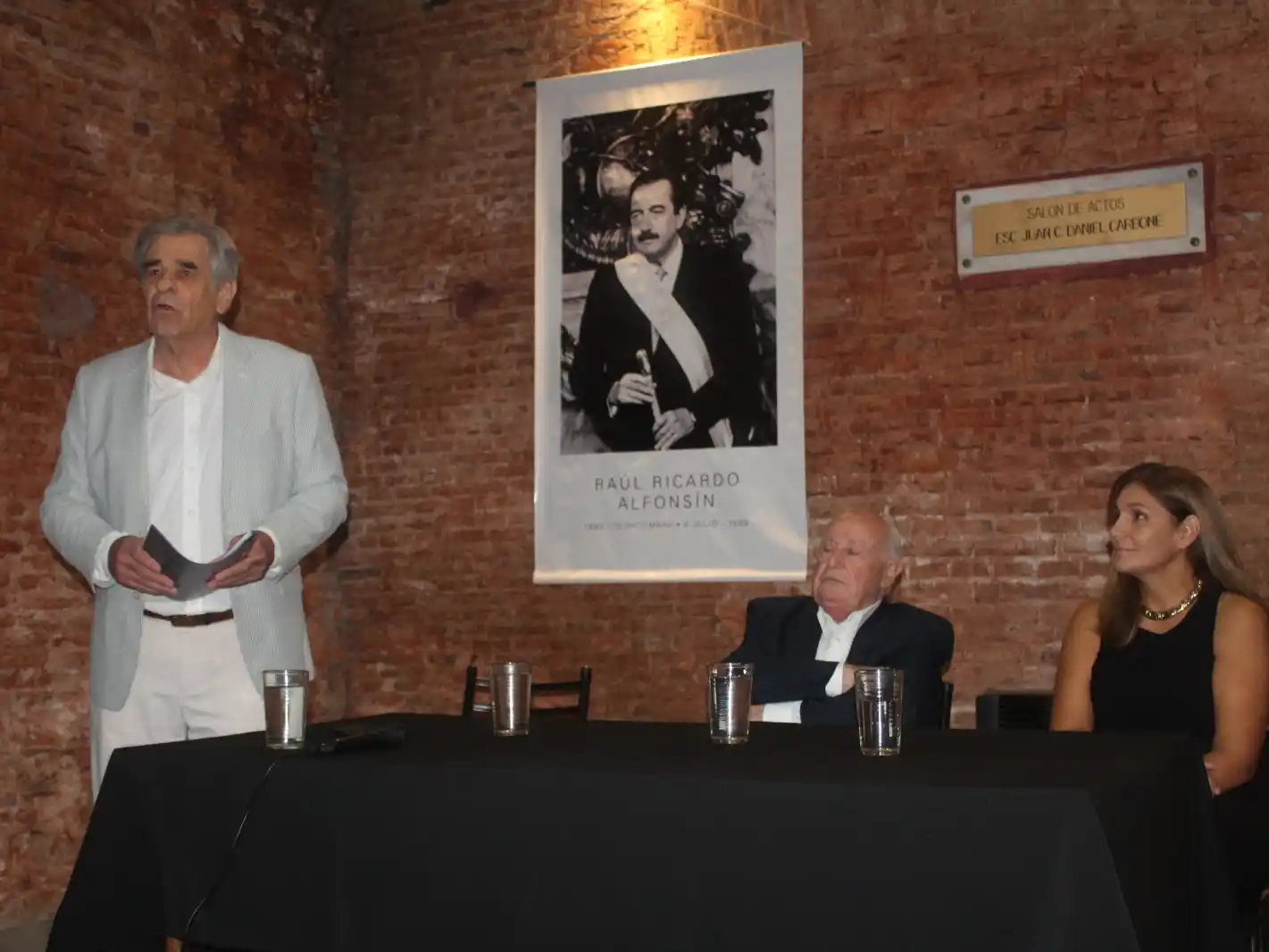 Emotivo homenaje al ex intendente Pedro Galante en la UCR