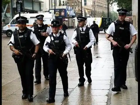 Ochenta años de prisión para familia británica por esclavizar a trabajadores
