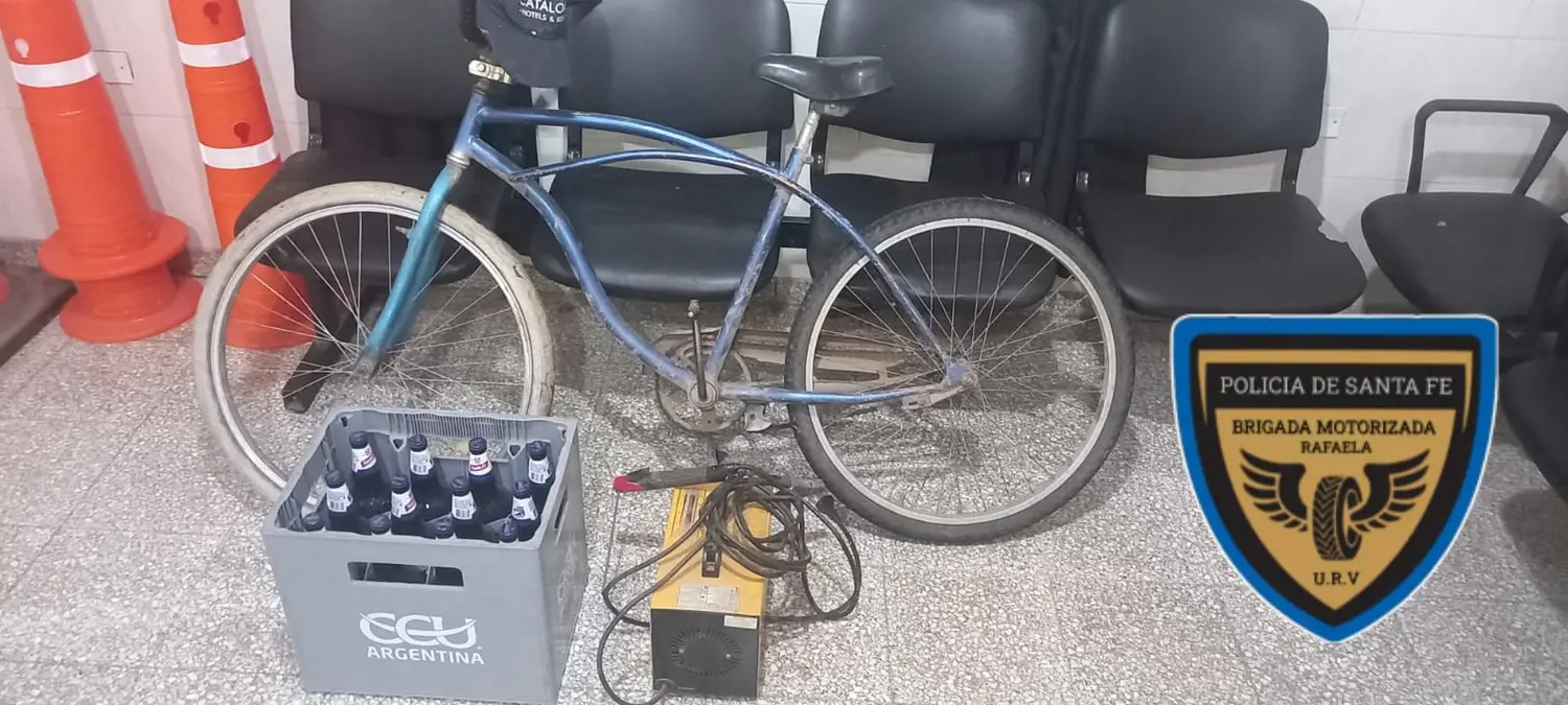 Sustrajeron bebidas, herramientas y una bicicleta de complejo habitacional