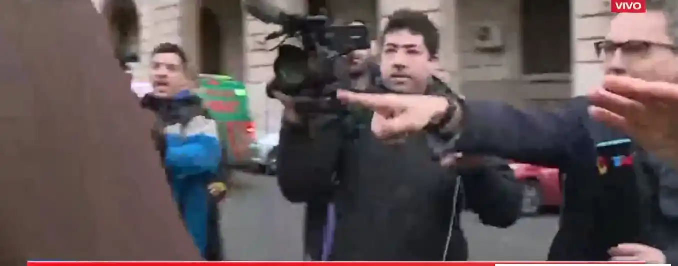Agredieron al equipo de C5N, y el periodista de TN Daniel Malnatti saltó a defenderlo