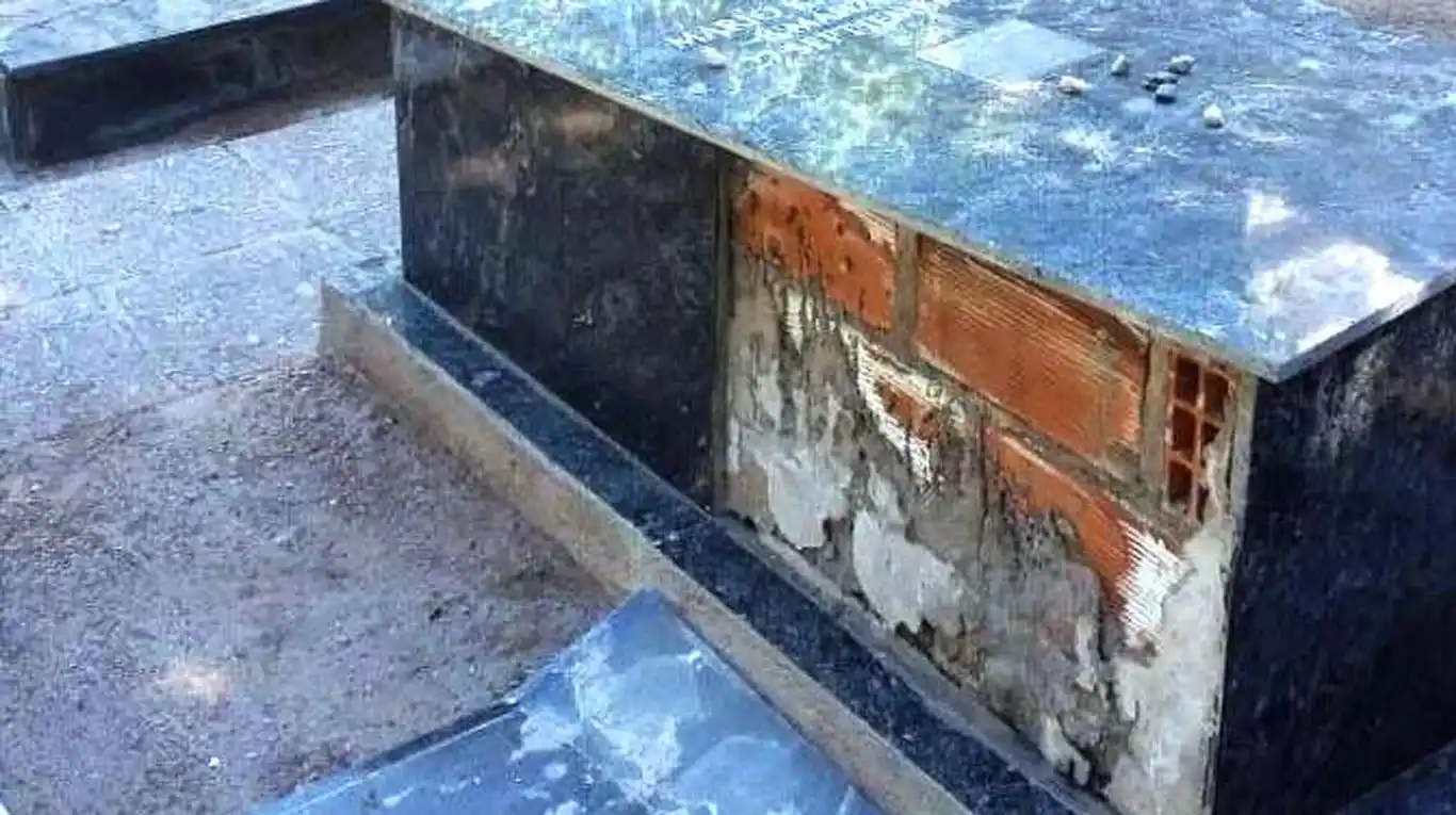 Profanaron nueve tumbas en el cementerio judío de San Luis