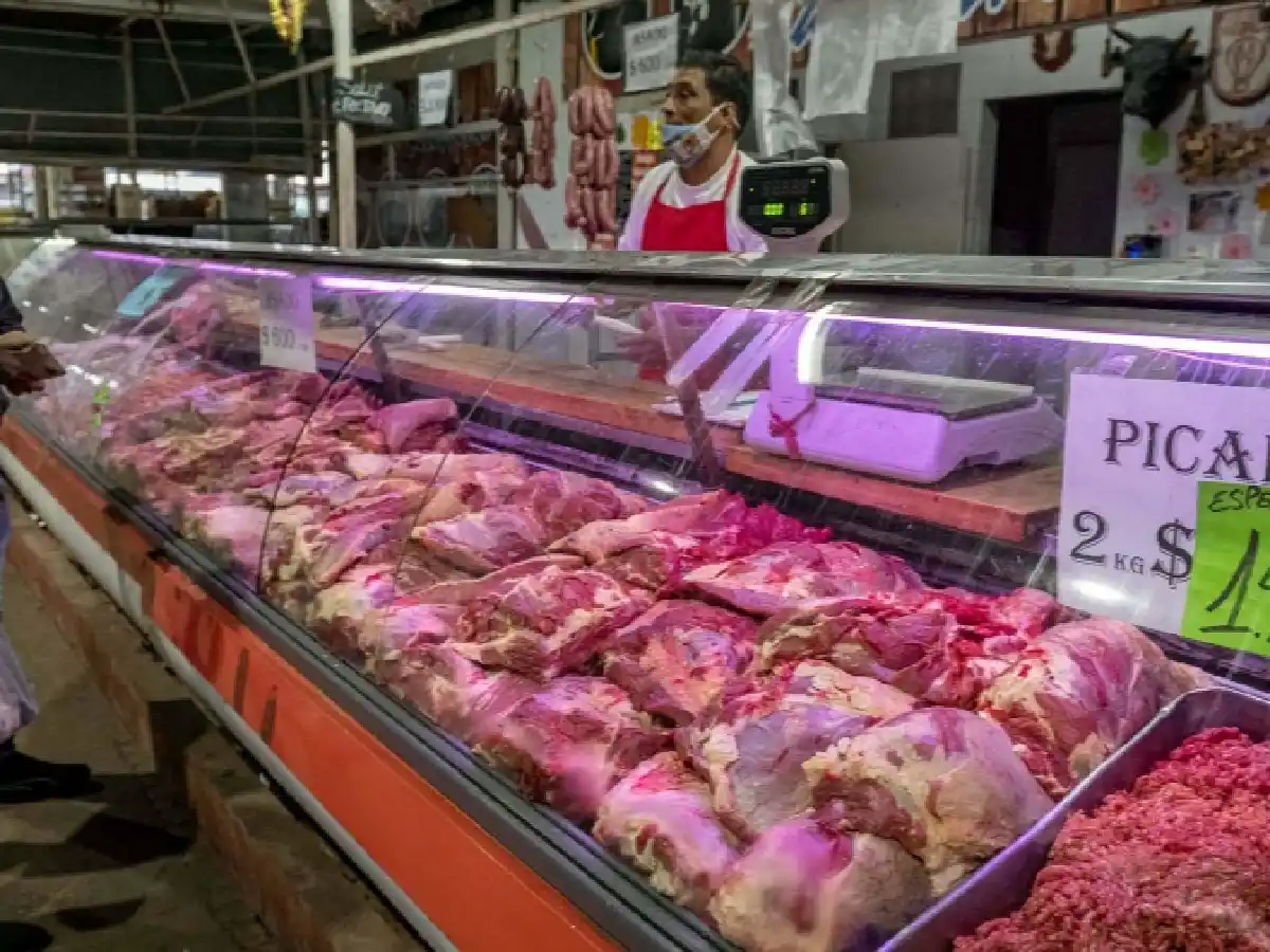 Los precios de 580 productos de la canasta básica volverán a los valores del 10 de marzo