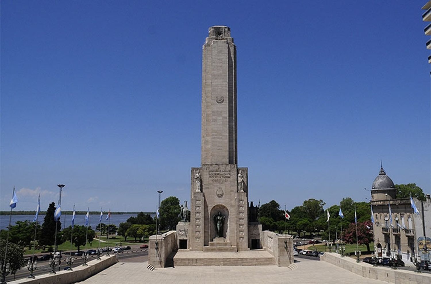 Cortes de tránsito y desvíos en el centro rosarino por el acto del Día de la Memoria