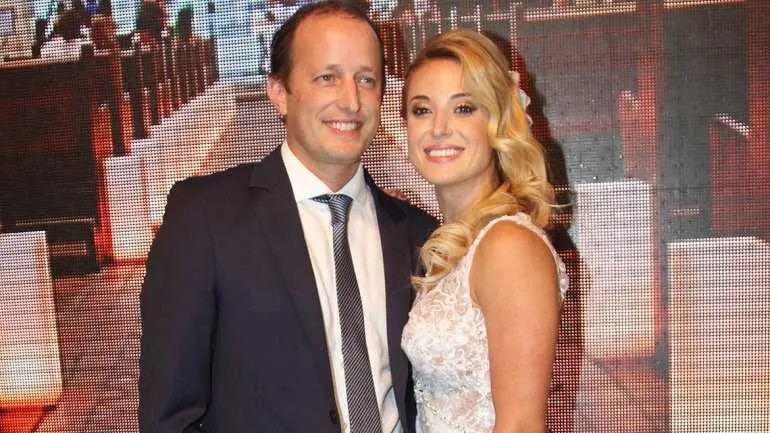 Jésica Cirio y Martín Insaurralde se casan por Civil en Lomas de Zamora