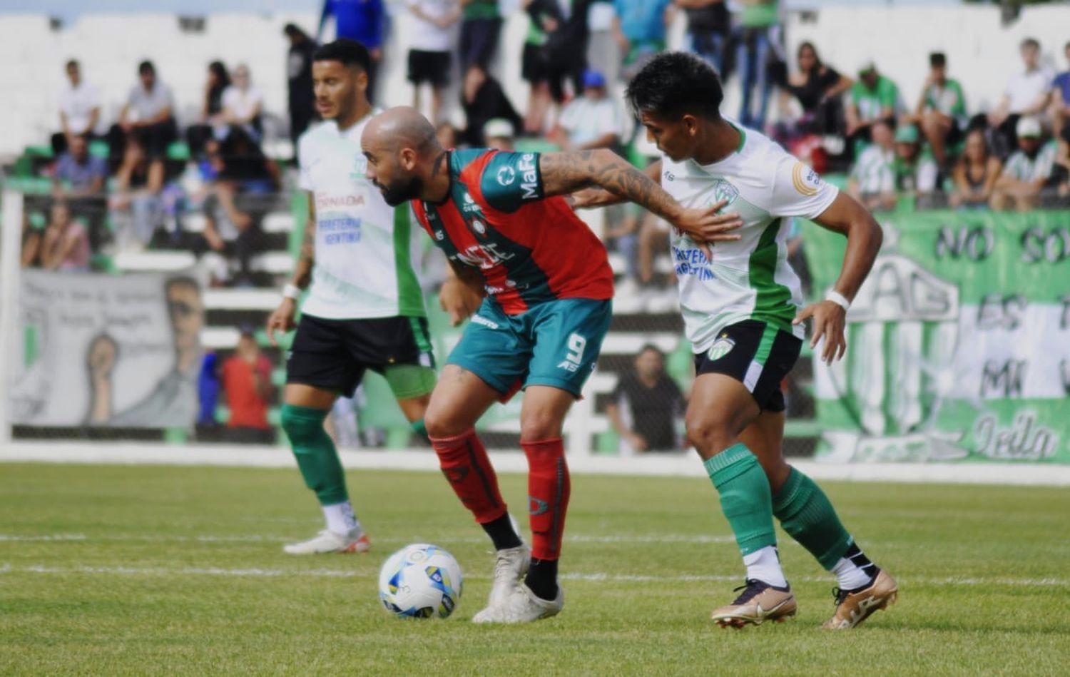 Círculo fue goleado en su debut por el Federal "A"