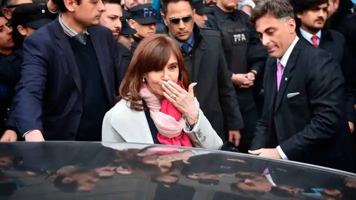 Cristina Kirchner: "Nunca nadie me pagó por firmar un decreto"