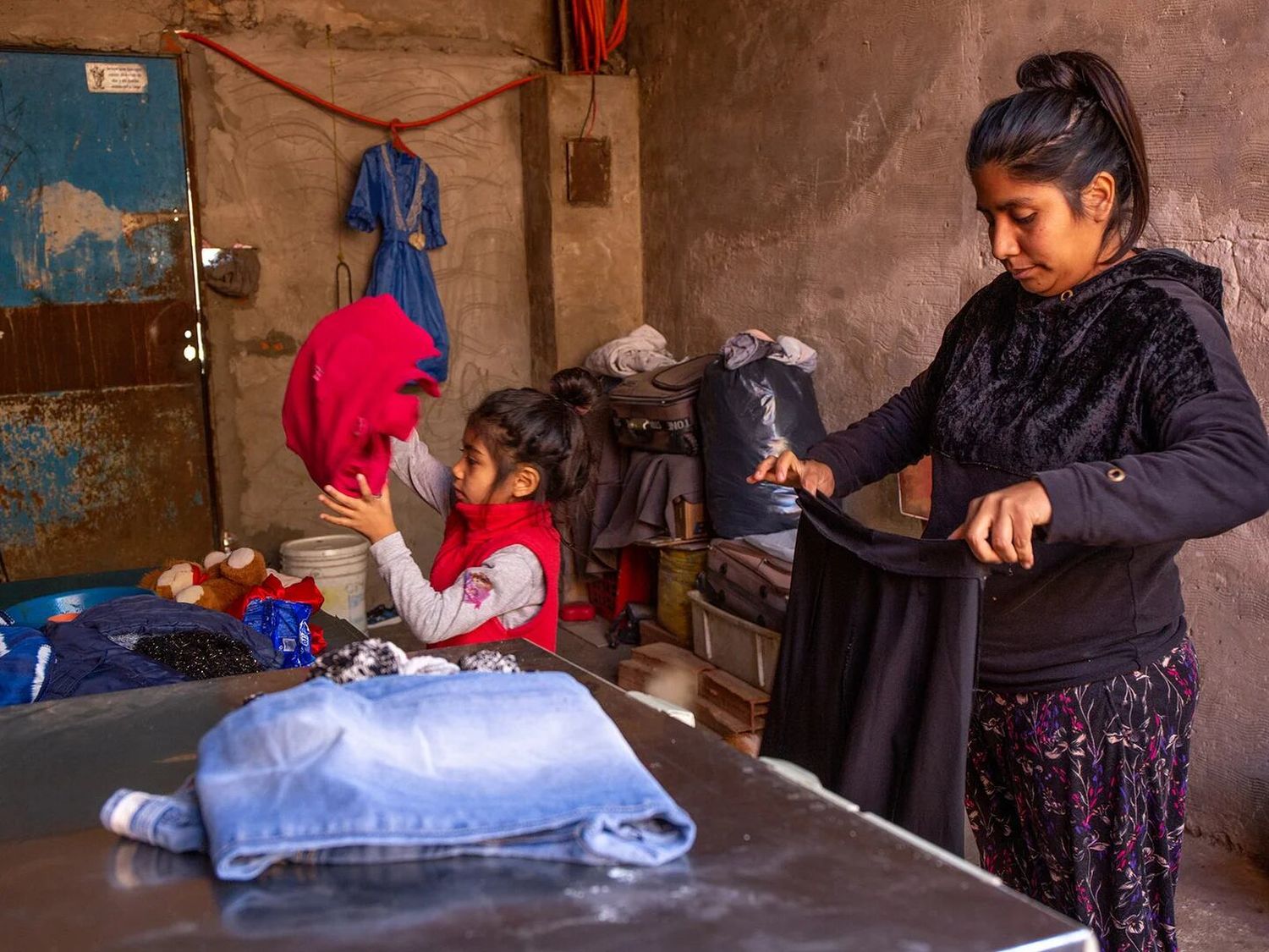 Cuatro de cada diez mujeres que crían solas a sus hijos no tienen trabajos formales. (Foto: Unicef)