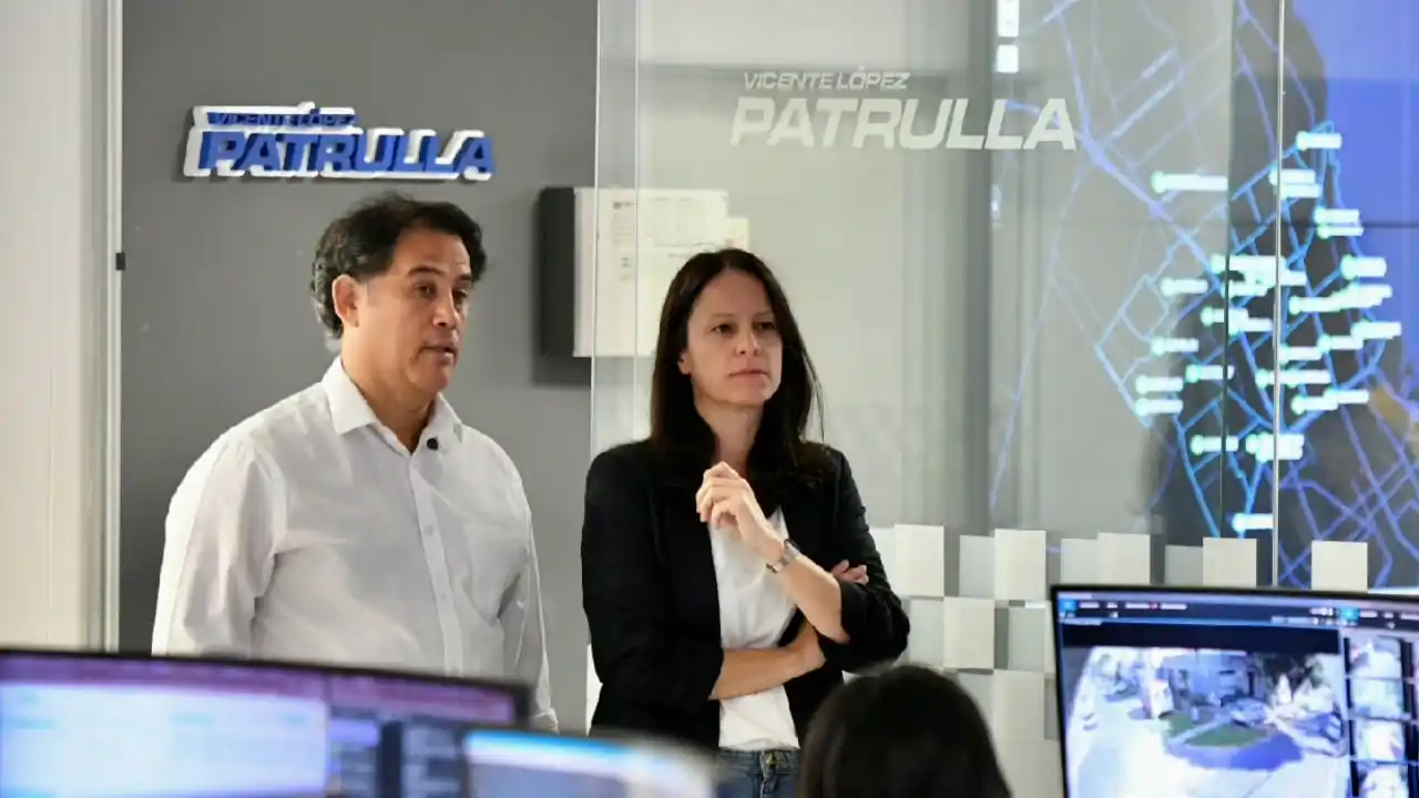 La intendenta estuvo en el Centro de Monitoreo