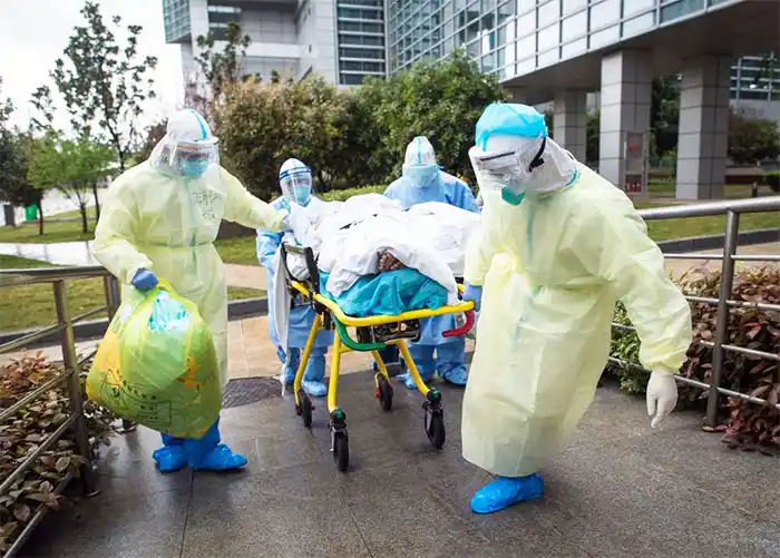 Los casos no bajan: 17.096 contagios y 421 muertos por covid en las últimas 24 horas