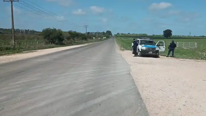 Intensa búsqueda de dos personas que escaparon de un control policial