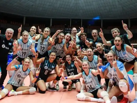 Las Panteras regresan a Santa Fe con amistosos frente a potencias europeas