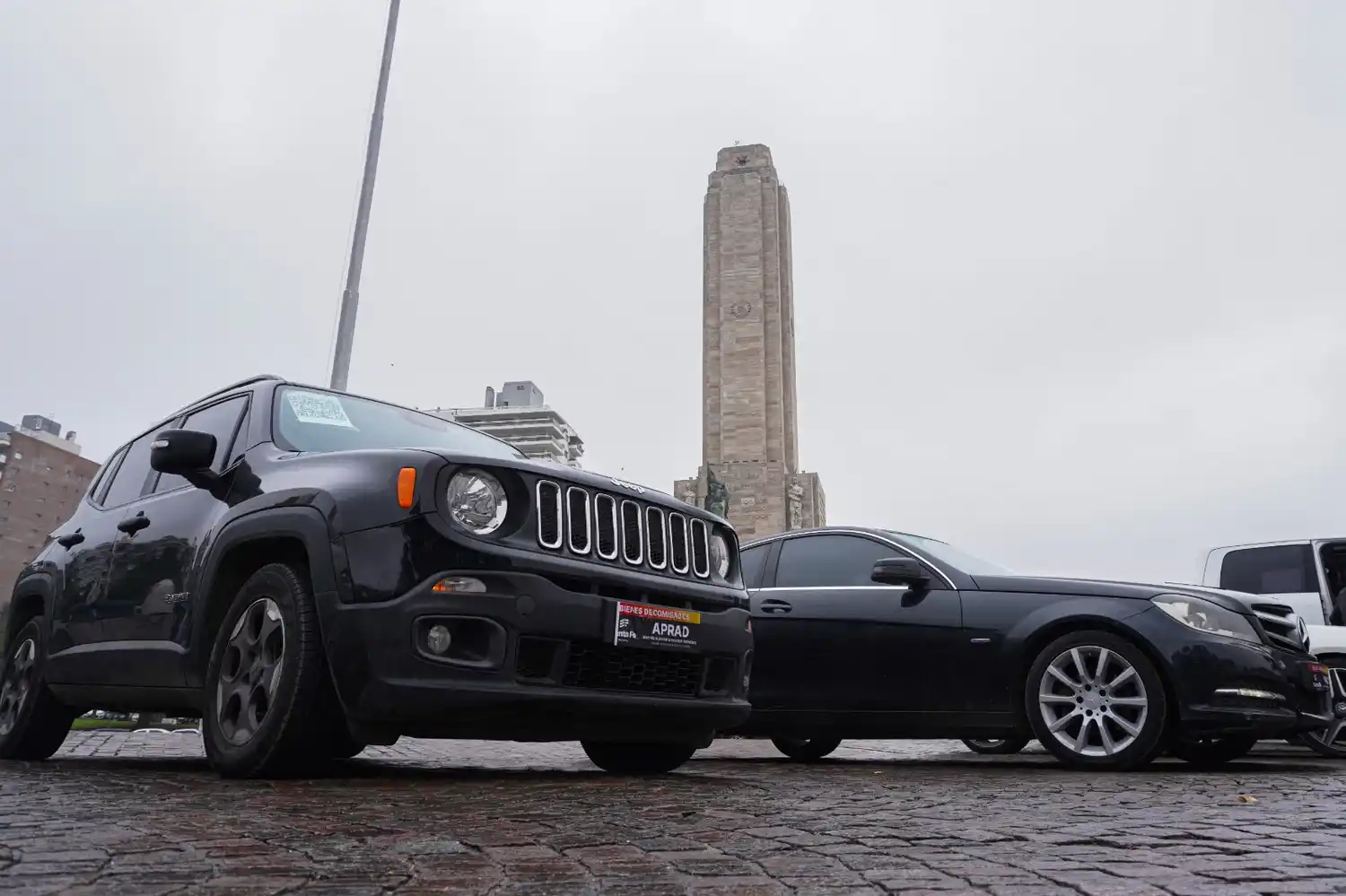 En el salón Metropolitano de Rosario se realizará este jueves la subasta de bienes decomisados al delito.